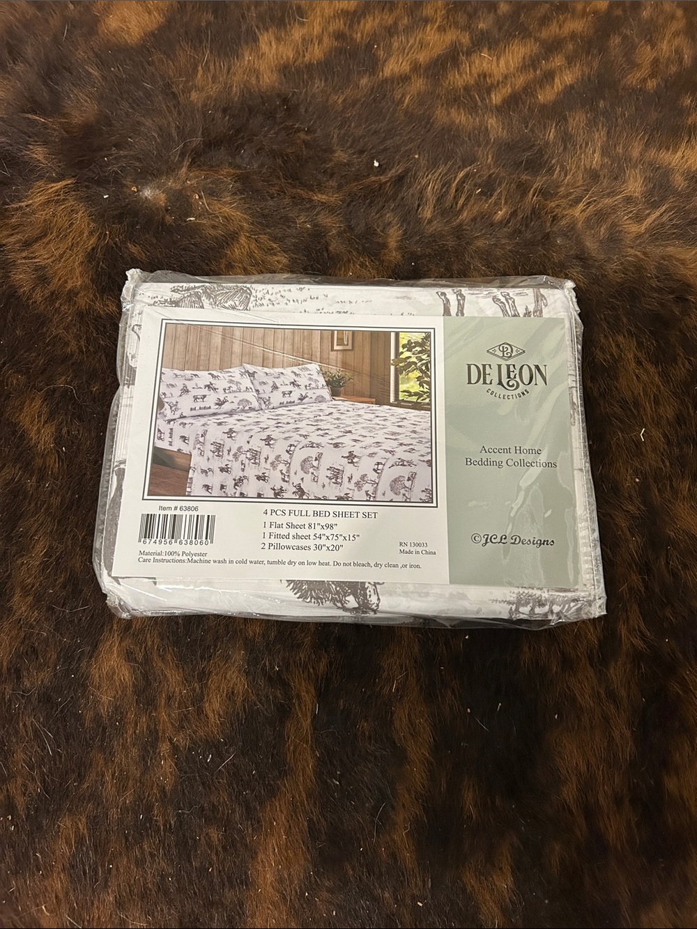 Full Bedding Sheet Set in White with Brown Print - 4 Piece